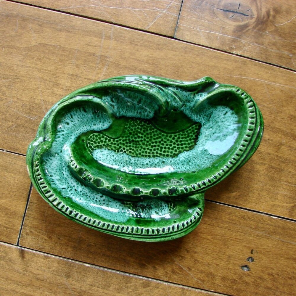 Vintage California Pottery Green Ceramic Footed Ashtray Trinket Jewellery Tray